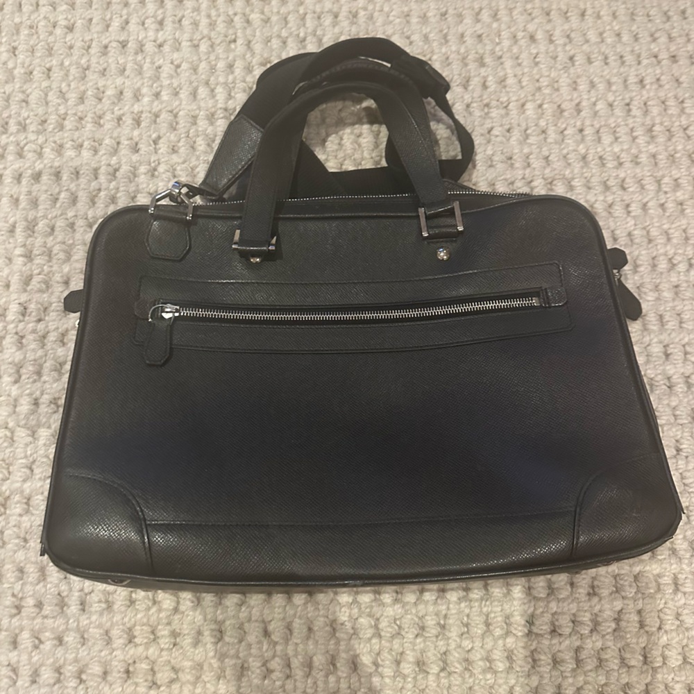 Louis Vuitton breif case black leather